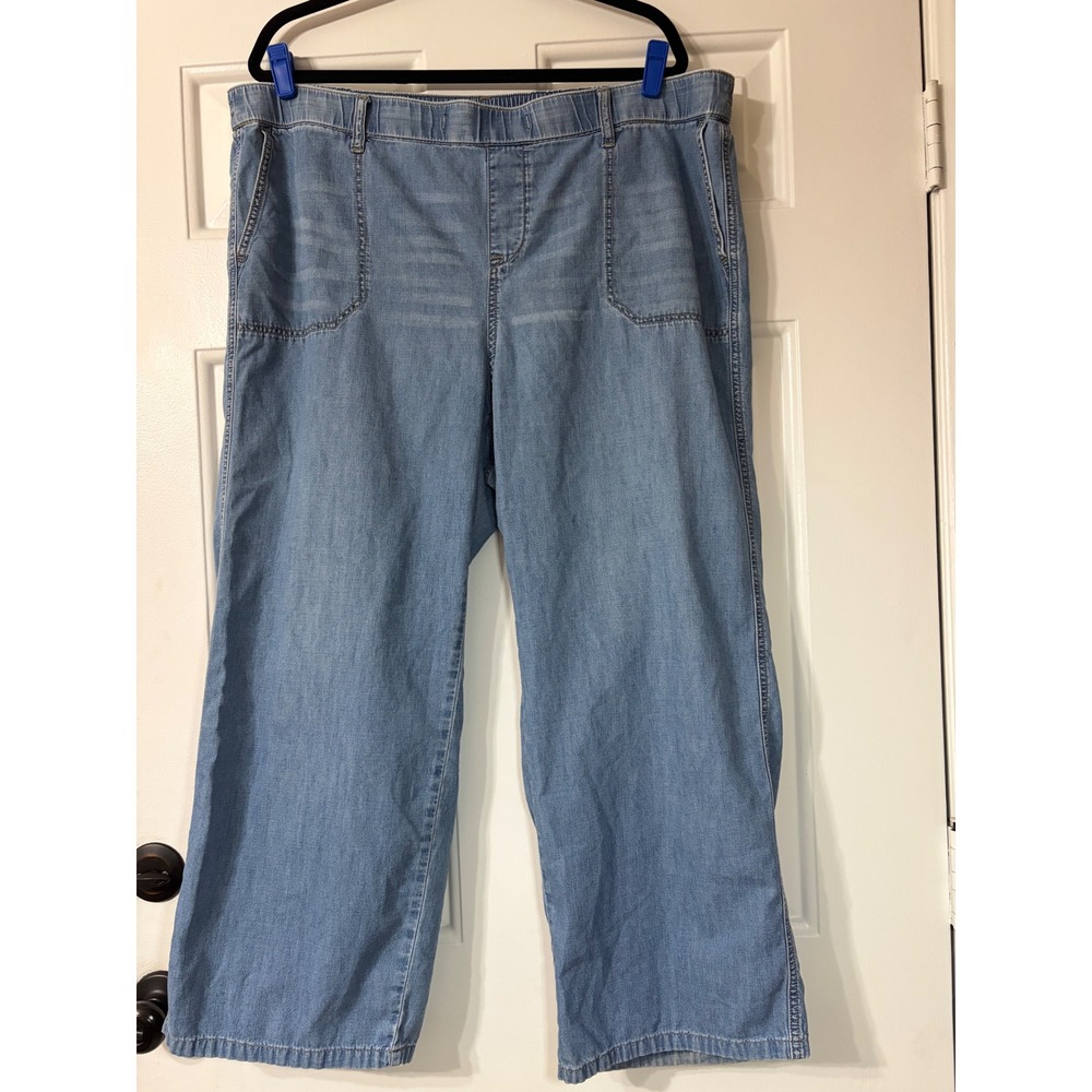 Torrid | Wide Leg Cropped Chambray Denim Pants | 2R || Blue|